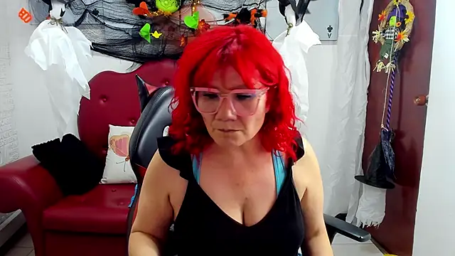 Salomeediaz  online show from 21, 10, 2025