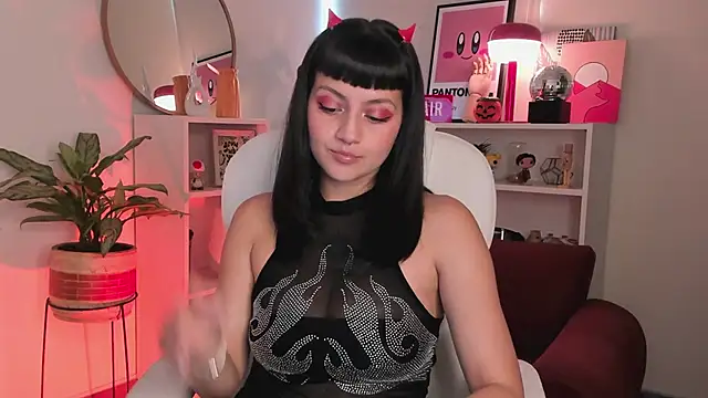 Snapshot of nahiapaws chatting on 31, 10, 2025 nahiapaws online show from 31, 10, 2025