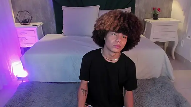 Alexiis Etereo online show from 31, 3, 2026