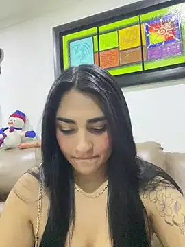 Charlotte cute18 online show from 6, 12, 2024