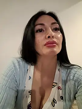 Snapshot of _monicab chatting on 14, 7, 2026 monicab online show from 14, 7, 2026