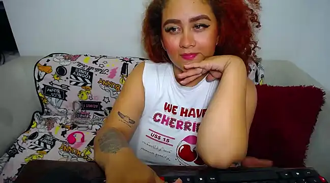 loly bigbooty4u online show from 26, 1, 2025