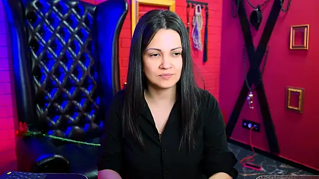 KarolinaRobinson online show from 28, 2, 2025