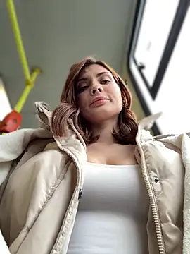 Snapshot of Accole chatting on 13, 2, 2025 Accole online show from 13, 2, 2025