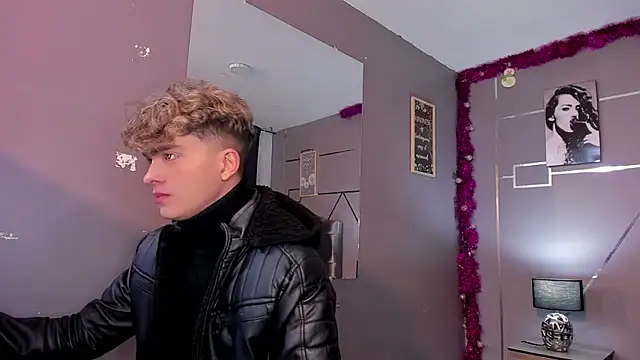 Snapshot of ANDRIUS_24 chatting on 3, 12, 2024 ANDRIUS 24 online show from 3, 12, 2024