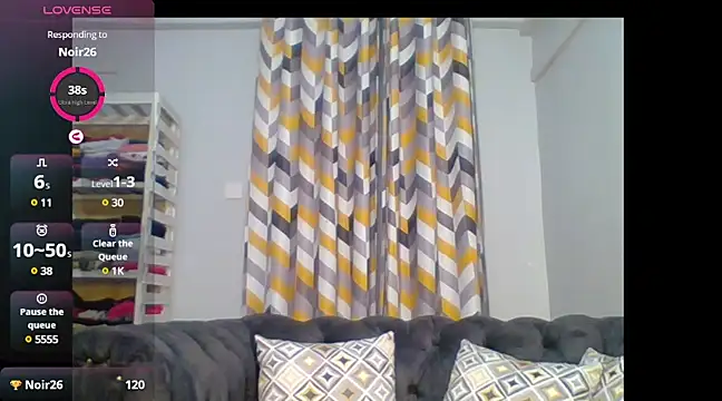 Petite 254 online show from 10, 2, 2025