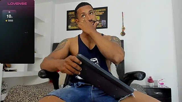 MattRodriguez9 online show from 20, 3, 2025