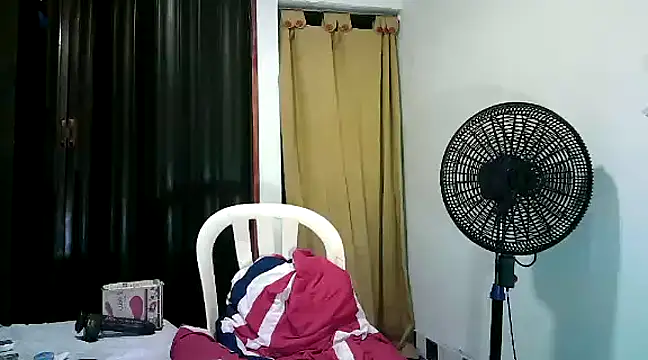 kimmiemm online show from 20, 1, 2025