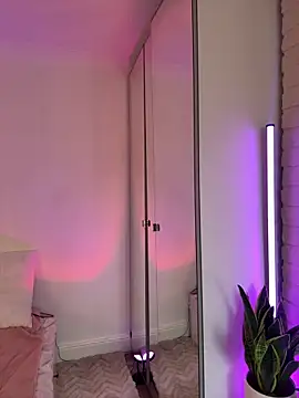 Vanesskaa online show from 12, 4, 2026