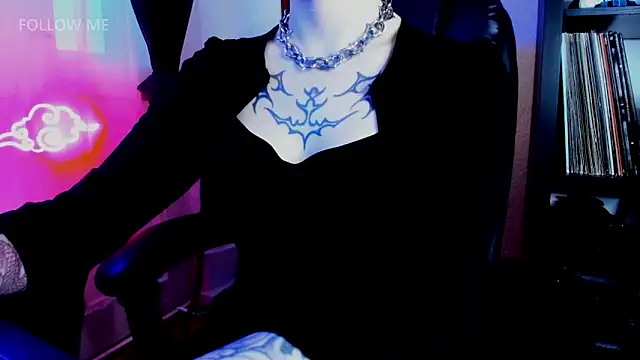 Snapshot of Demongirl6666 chatting on 25, 5, 2026 Demongirl6666 online show from 25, 5, 2026