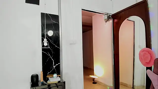 Jordyrodriiguez online show from 8, 11, 2025