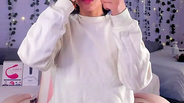 Snapshot of Natasha_Nasty2 chatting on 8, 1, 2025 Natasha Nasty2 online show from 8, 1, 2025