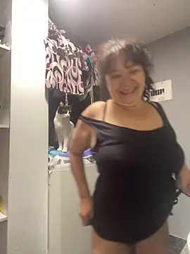 Sweeetness Milf online show from 30, 11, 2025