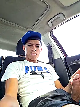 Snapshot of Yoko0381 chatting on 1, 10, 2025 Yoko0381 online show from 1, 10, 2025