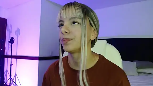 peyton golden1 online show from 23, 2, 2026