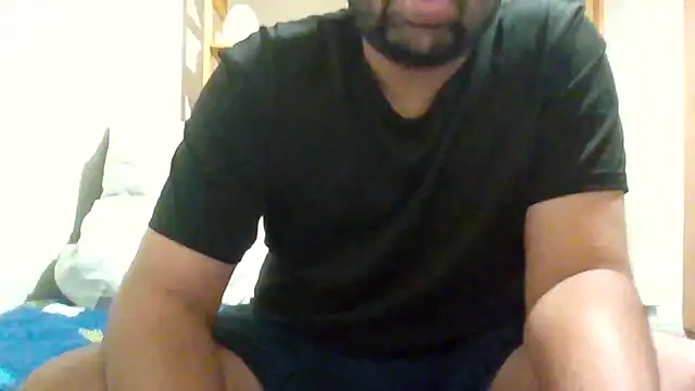 Snapshot of whoreboi98 chatting on 18, 6, 2026 whoreboi98 online show from 18, 6, 2026