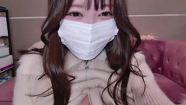 Snapshot of TsukasaSakai chatting on 2, 12, 2024 TsukasaSakai online show from 2, 12, 2024