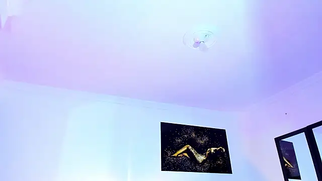 KimberlyBanks2 online show from 2, 3, 2025