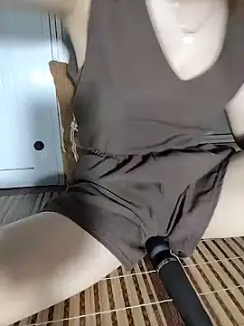 Wettpussyxx online show from 14, 6, 2026