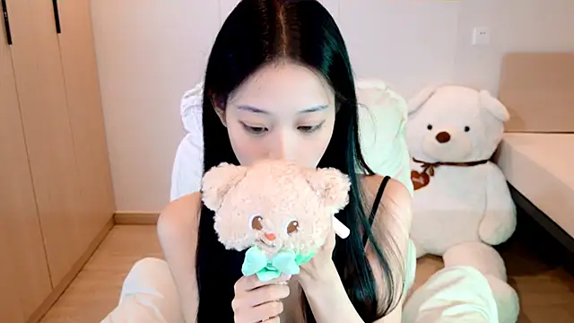 Snapshot of Xueb_J chatting on 22, 9, 2025 Xueb J online show from 22, 9, 2025