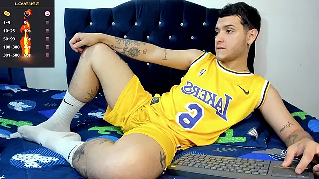 Noha white online show from 3, 3, 2025