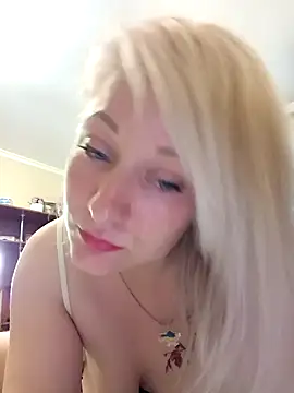 Tina Alev online show from 18, 3, 2025