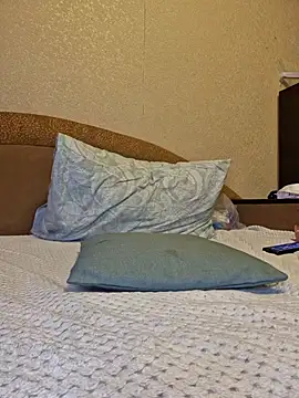 Tina Alev online show from 16, 4, 2026