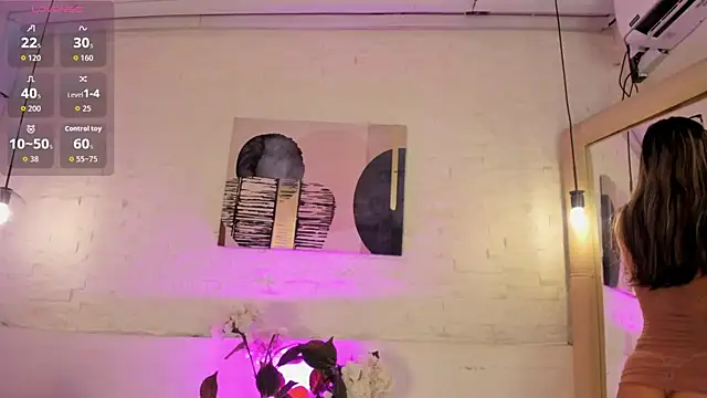 Snapshot of Caro_martinezz chatting on 13, 9, 2025 Caro martinezz online show from 13, 9, 2025