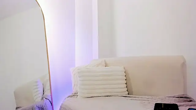 Snapshot of Caro_martinezz chatting on 26, 11, 2025 Caro martinezz online show from 26, 11, 2025