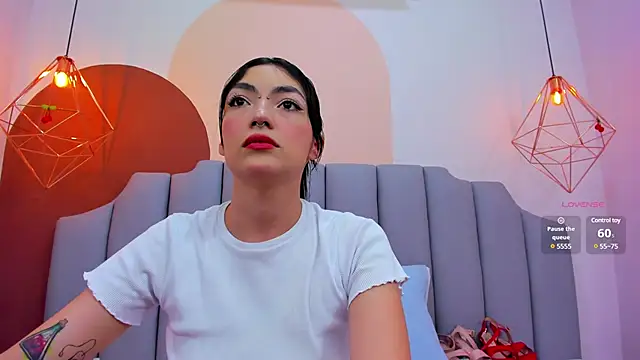 ThailyCherry online show from 5, 2, 2025