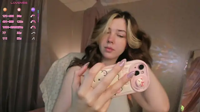 Snapshot of Vanessa_Walters chatting on 27, 11, 2025 Vanessa Walters online show from 27, 11, 2025