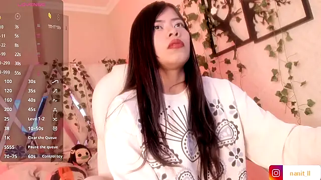 Punkys  online show from 5, 10, 2025