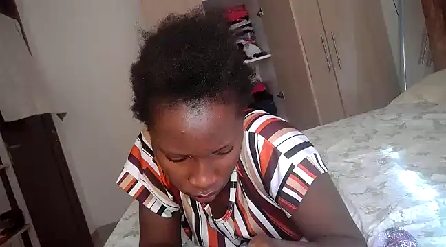 queen-goddess online show from 20, 2, 2025