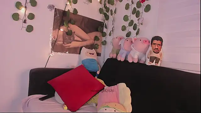 moonliiiight1 online show from 20, 2, 2026