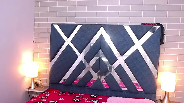 AndreaGil  online show from 14, 1, 2025