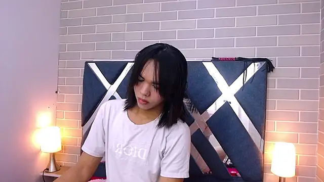 AndreaGil  online show from 15, 1, 2025