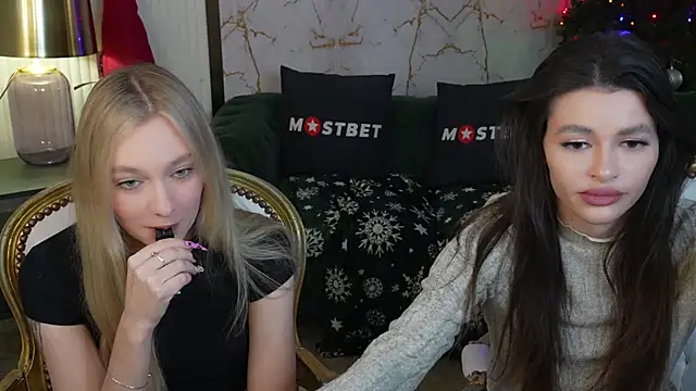 Gabriella054 online show from 8, 1, 2025