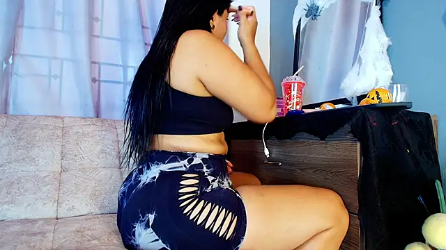 jade brunnette online show from 27, 10, 2025