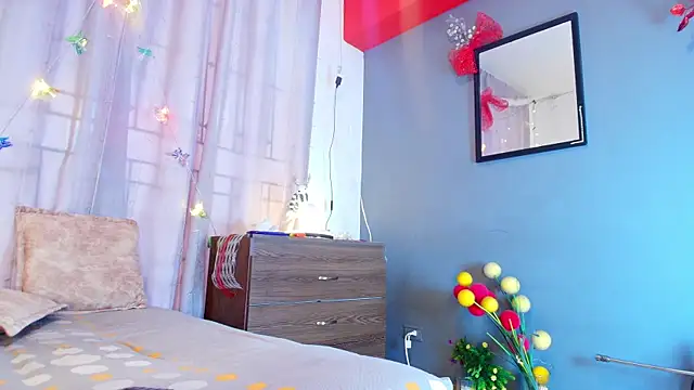 jade brunnette online show from 13, 12, 2025