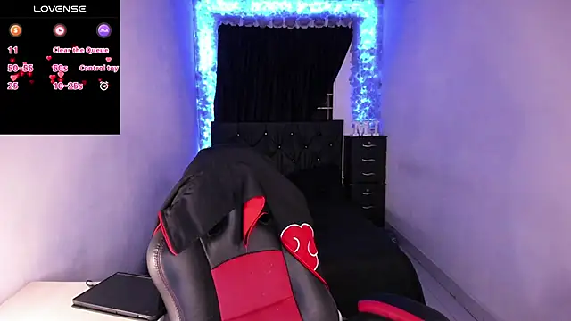 Snapshot of Mariana_Hasper_ chatting on 24, 2, 2025 Mariana Hasper online show from 24, 2, 2025