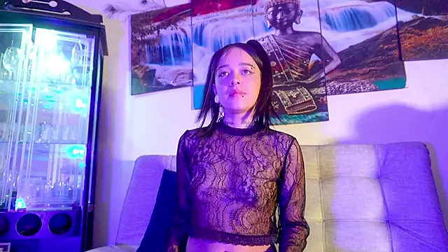 ariana-white- online show from 14, 4, 2026