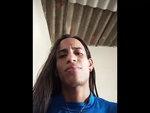 Snapshot of AlexaWarner chatting on 2, 12, 2025 AlexaWarner online show from 2, 12, 2025