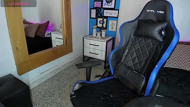 VladHellsing4 online show from 6, 3, 2025