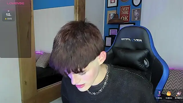 VladHellsing4 online show from 18, 3, 2025