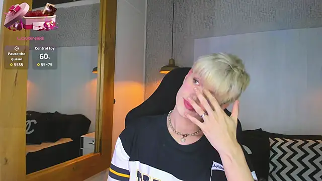 VladHellsing4 online show from 19, 2, 2026