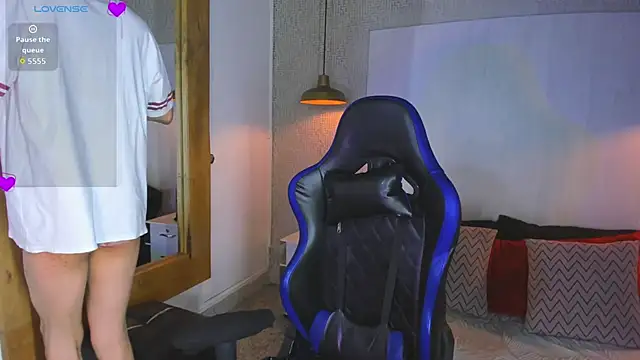 VladHellsing4 online show from 15, 5, 2026