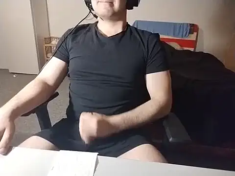 Snapshot of mrKerem123 chatting on 8, 3, 2026 mrKerem123 online show from 8, 3, 2026