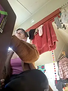 Afrania online show from 8, 10, 2025