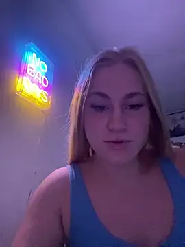 Prettypinkisland online show from 13, 7, 2026