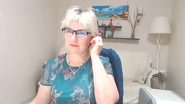 FleurMays online show from 23, 2, 2025